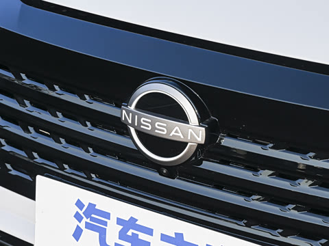 2025�� �Ŀ� ���� 2.0L CVT XV+���Ȱ�