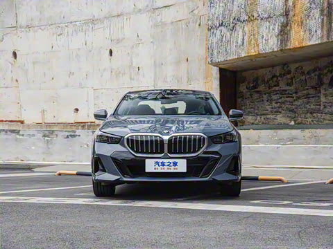 2026�� 525Li M�˶���װ