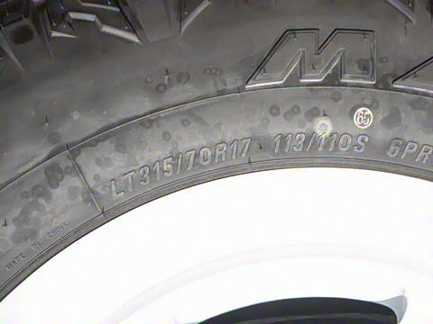 2025�� 2.3T 1966��׼��