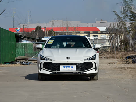 2026�� 2.0T 405 AT������