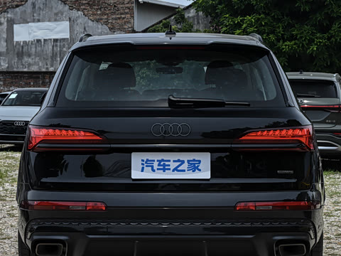 2026�� 55 TFSI quattro S line����ʿ��