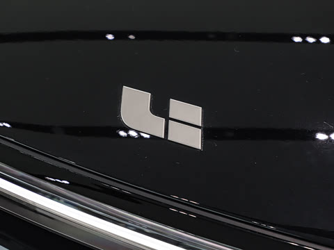 2025�� Pro ���ܻ��°�