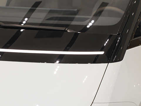 2025�� Ultra ���ܻ��°�