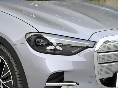 2026�� ����� 400 L 4MATIC
