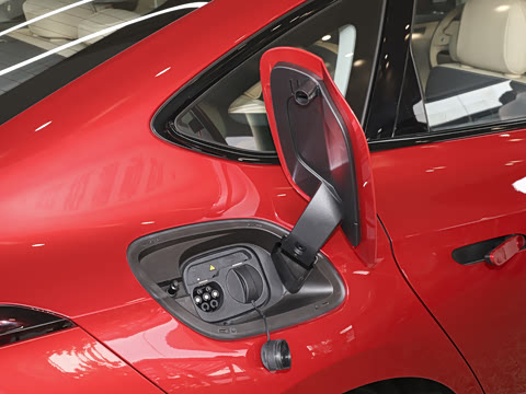 2025�� 550��