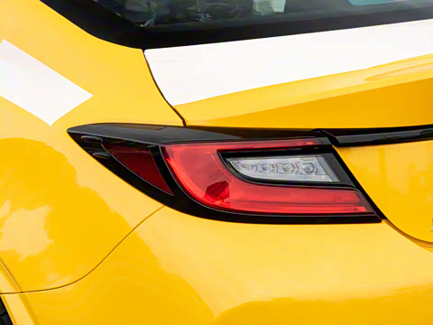 2026�� 2.4L �ֶ���â������