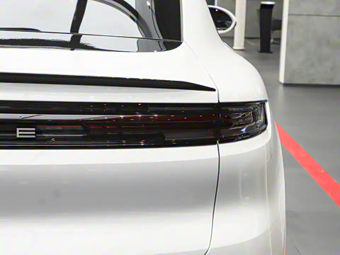 2026�� Cayenne Coup�� 3.0T