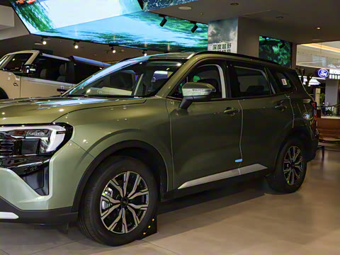 2025�� EcoBoost 170 ������