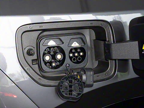 2025�� ����200 Pro