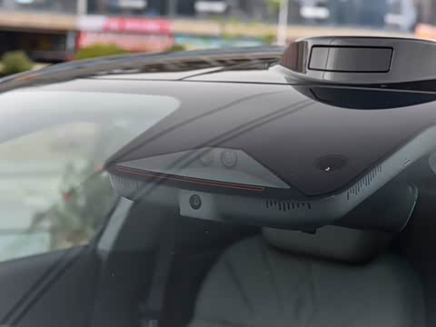 2026�� 225km EM-i Զ�����ǺӰ�