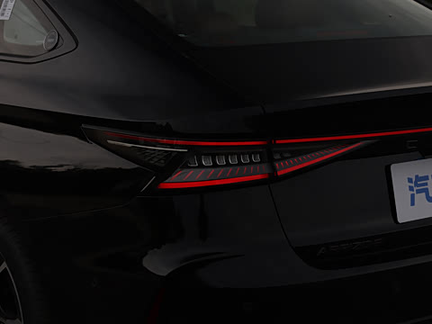 2027�� ������ 2.0T ��