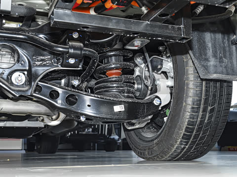 2026�� ���̰� 230����� 7��