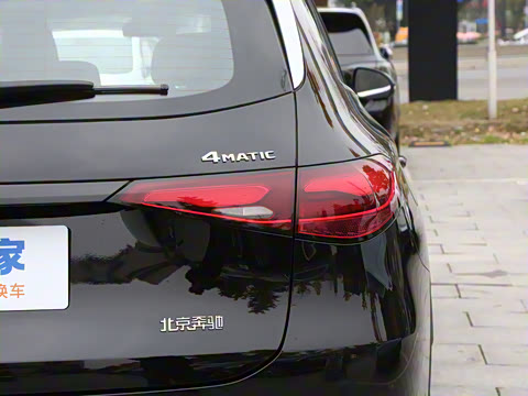 2026�� GLC 260 L 4MATIC �����