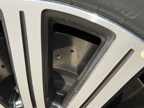 2025�� ���� Max+ ���������� 