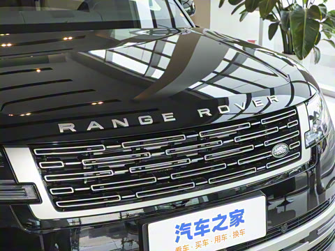 2025�� 3.0 L6 360PS ʢ����