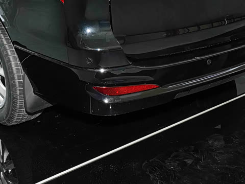 2027�� 2.0L ������ 7��