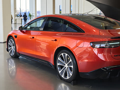 2026�� Max+ (896�߼����״