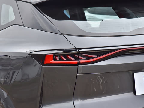 2026�� 1.5T ������