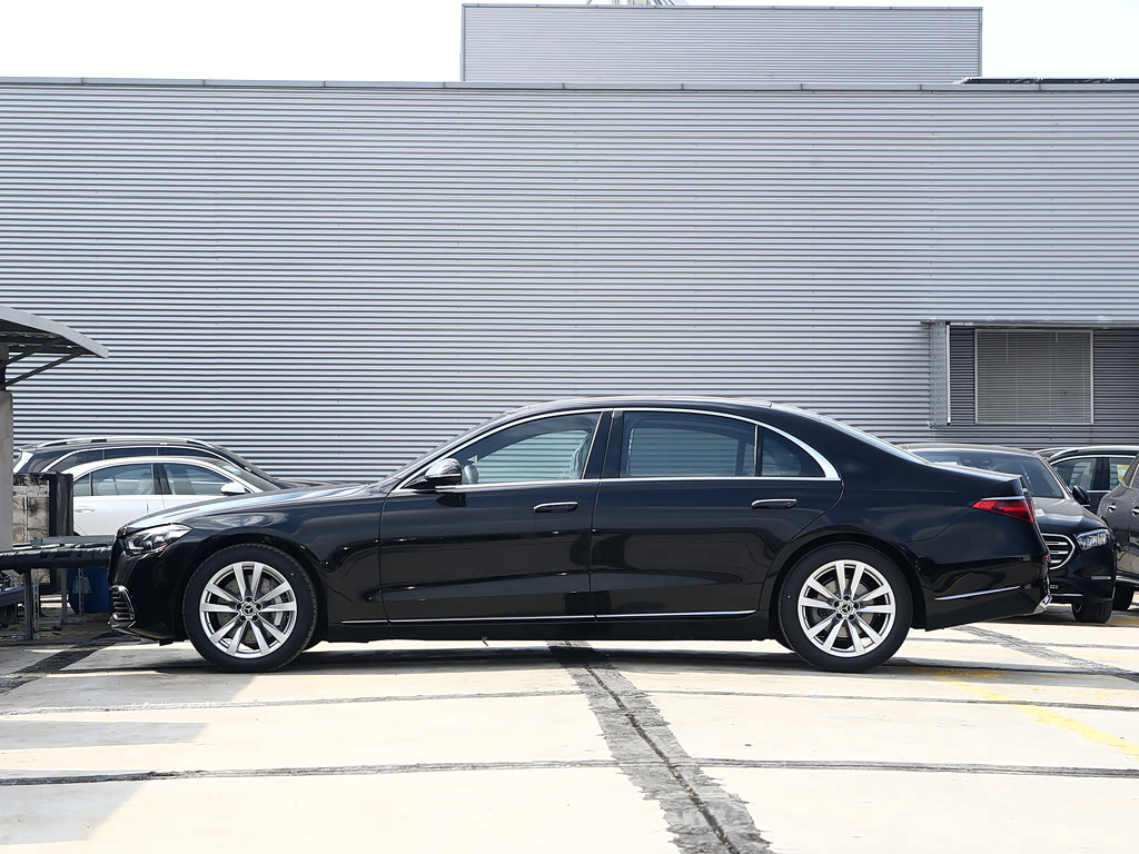 Mercedes-Benz S-Класс VII (W223) Рестайлинг, Седан Long: фото поколения