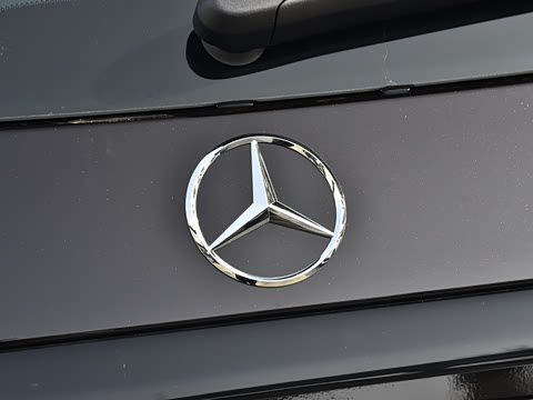 2026�� GLC 300 L 4MATIC ������ 5��