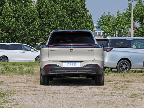 2026�� 1600 ������� 