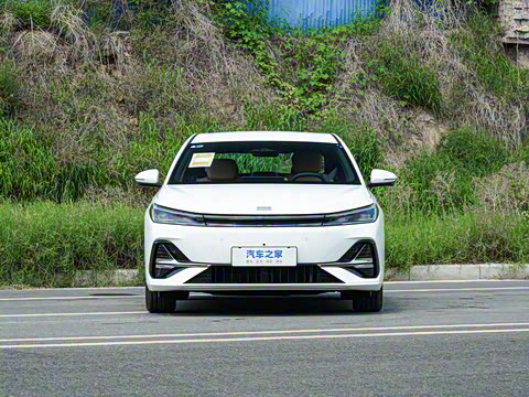 2025�� EM-i 70km ������