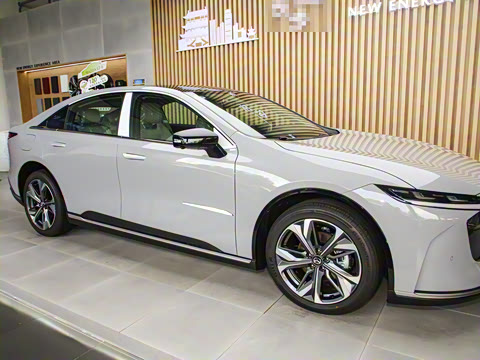 2024�� ����200