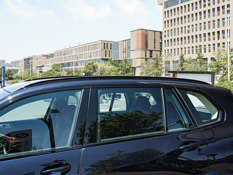 2025�� xDrive 30Li ������M�˶���ҹ��װ