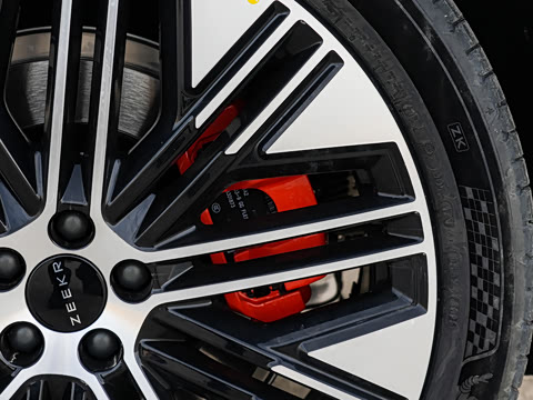 2026�� Ultra+�� 70kWh