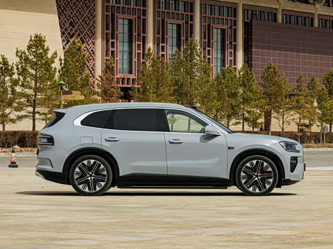 2026�� Ultra+�� 70kWh