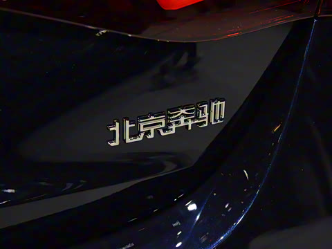 2026�� E 300 L �����