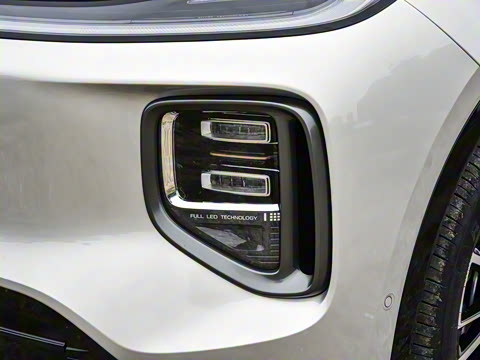 2025�� 215����������