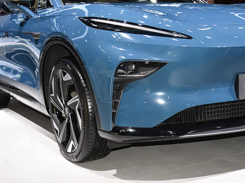 2025�� ������