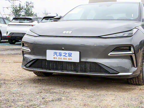 2025�� 60km EM-i ������