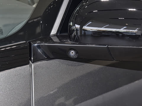 2025�� Ultra ���ܻ��°�