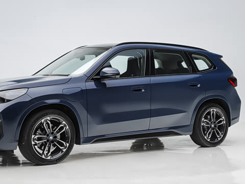2026�� xDrive30L M�˶���ҹ��װ