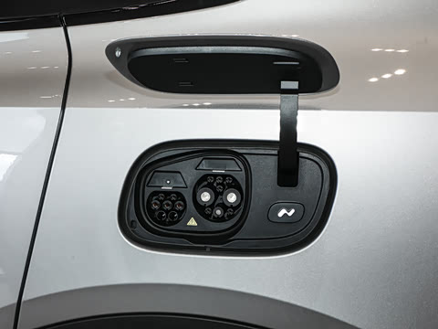 2025�� 60kWh ������