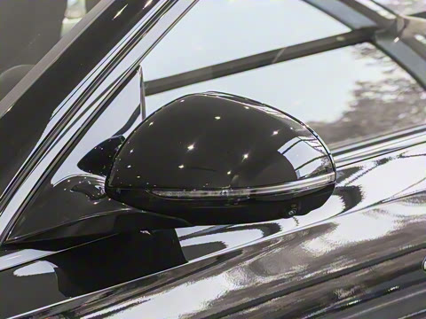 2026�� E 300 ʱ�����˶���