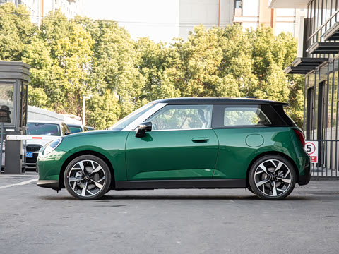 2026�� 463km COOPER SE ������