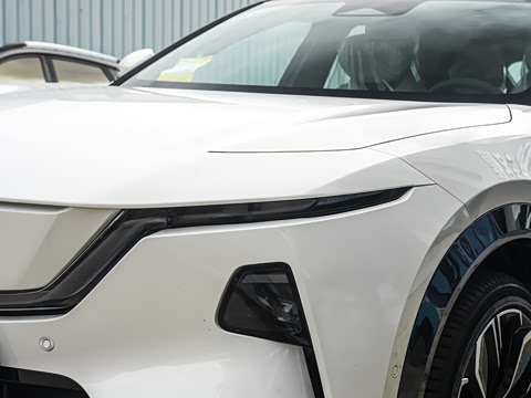 2025�� ����200 Max