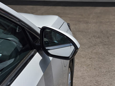 2026�� EV 550km ������