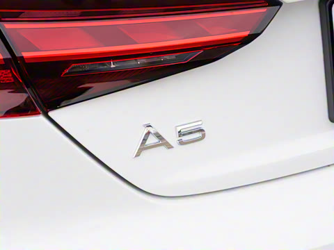 2025�� Sportback ��ذ� 40 TFSI ʱ�ж�����