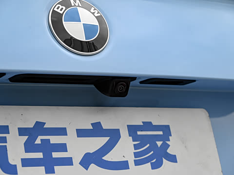 2026�� M240i xDrive