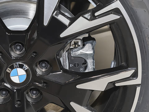 2026�� 225L M�˶���ҹ��װ