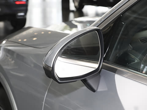 2025�� 350 e L 4MATIC ��ذ�