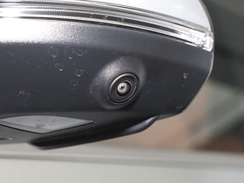 2025�� 350 e L 4MATIC ��ذ�