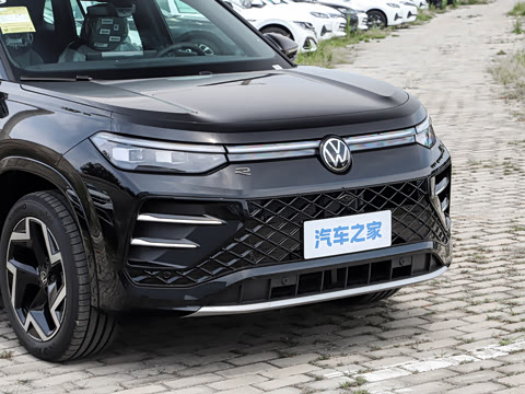 2026�� ̽��L 380TSI ��������