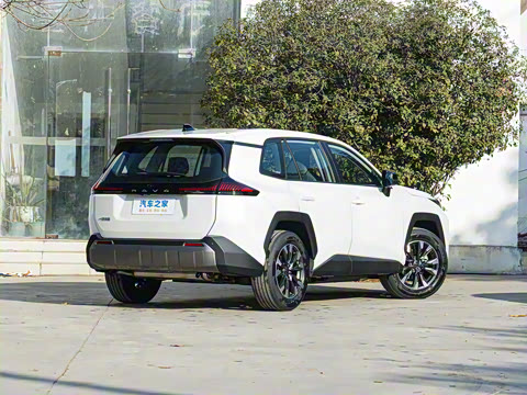 2026�� 2.0L ����������