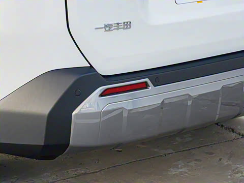 2026�� 2.0L ����������