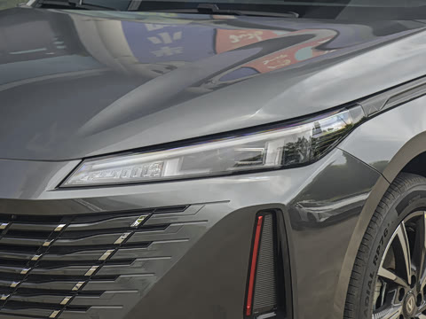 2026�� 1.5T �����